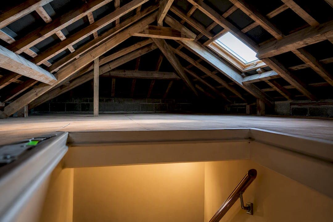 Secure a UK mortgage in 5–7 weeks after spray foam removal