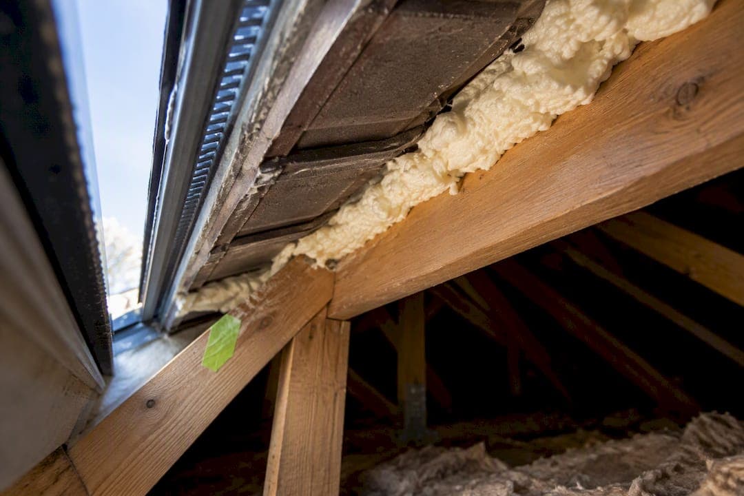 Avoid Mortgage Delays: Bungalow Roof Spray Foam Checks Backed by UK Bodies
