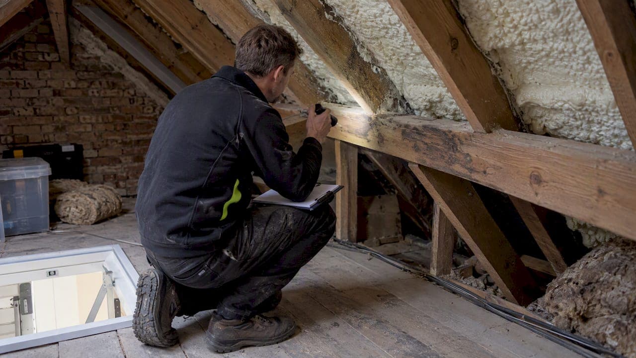 Avoid Insurance and Mortgage Delay: PCA/RICS Reports for UK Spray Foam